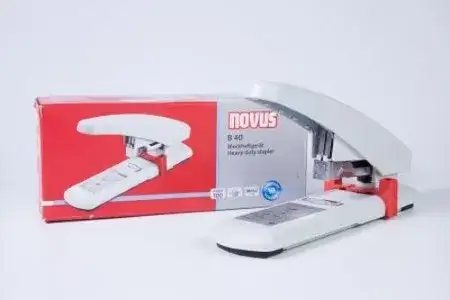 Abrochadora Novus B40 de Mesa Nro 23/6,...,13 100 hojas