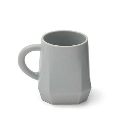 Mate Prisma c/asa y Bombilla Plast . Gris Oscuro