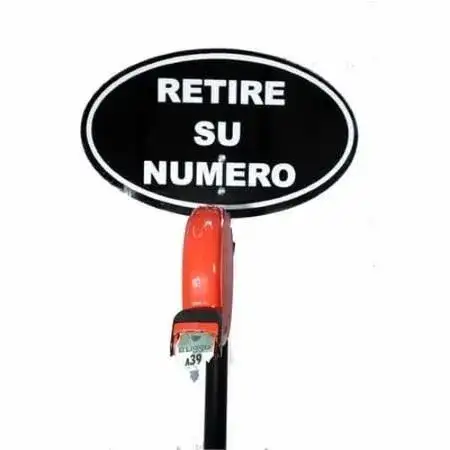 Expendedor de números Liggo Cartel "Retire su Número"