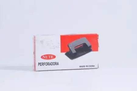 Perforadora  8 hojas Nute